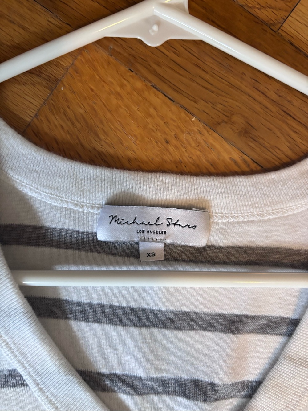 Evereve Striped V-Neck Tank Top - White & Gray - Picture 2 of 3